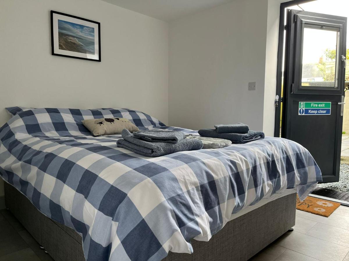Ferienwohnung Stonecroft Cwtch Haverfordwest Exterior foto